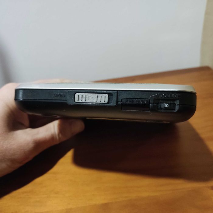 Panasonic SL-VP30 Portable Video CD Player with Remote Control, Made in Japan, Vintage64354195446914124