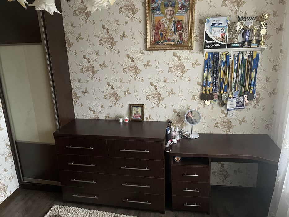Продам меблі б/у  в ідеальному стані