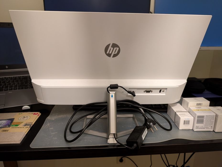 Monitor HP M24fw