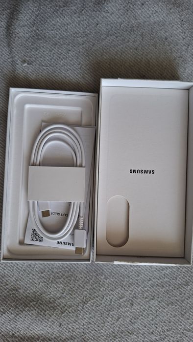 Samsung A56, 256/8гб