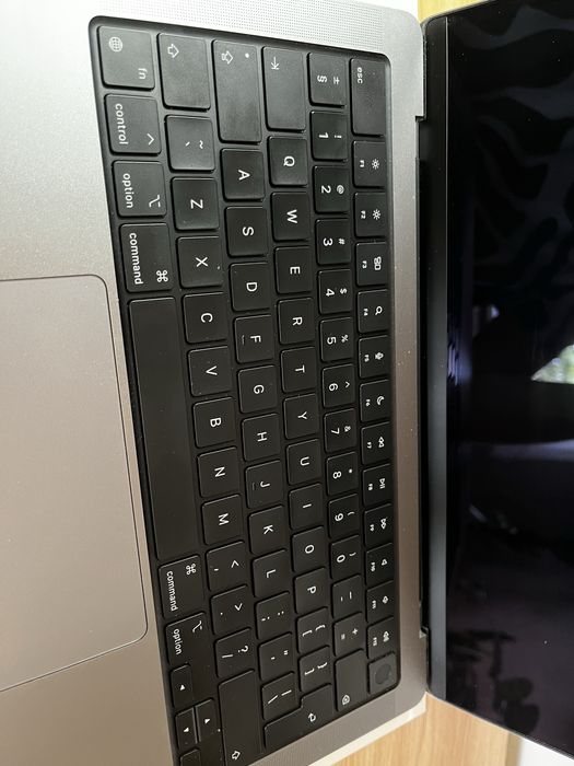 MacBook Pro 14” 2021 M1 Pro 16GB RAM 512GB SSD Space Gray