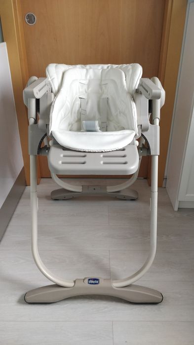 Cadeira Chicco para bebé (refeição e espreguiçadeira)
