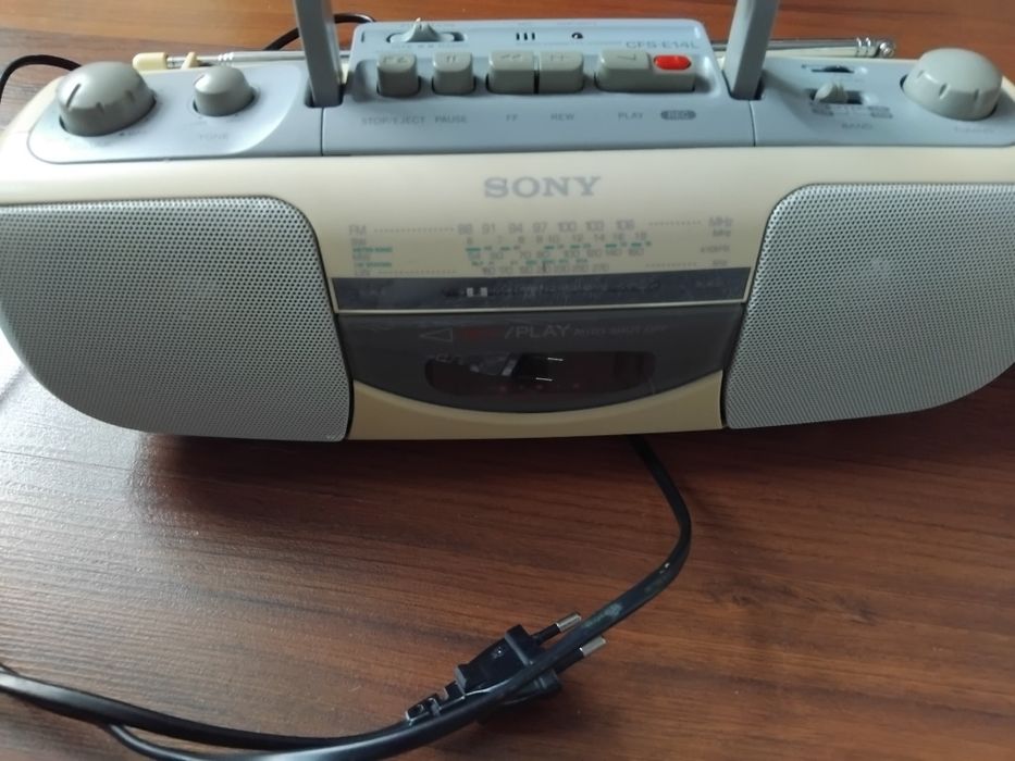 Продам магнитолу Blaupunkt переносна