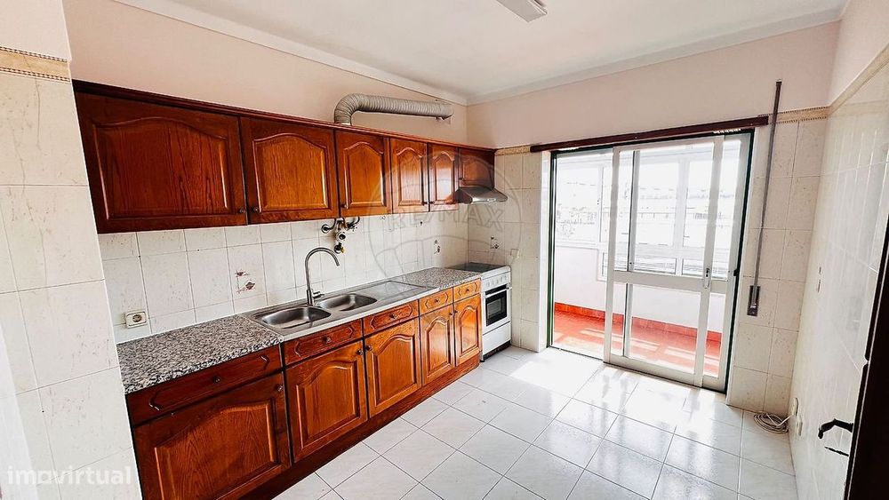 Apartamento T3 para arrendamento