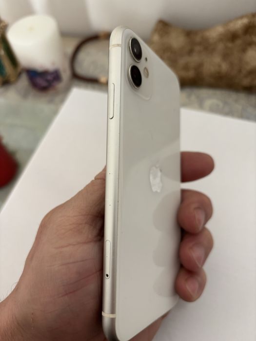 IPHONE 11 troco por algo do meu interesse