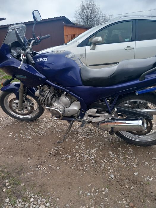 Motocykl Yamaha xj 600