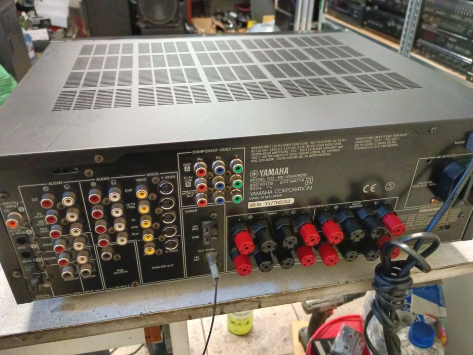 Amplituner Yamaha RX-V540RDS, defekt