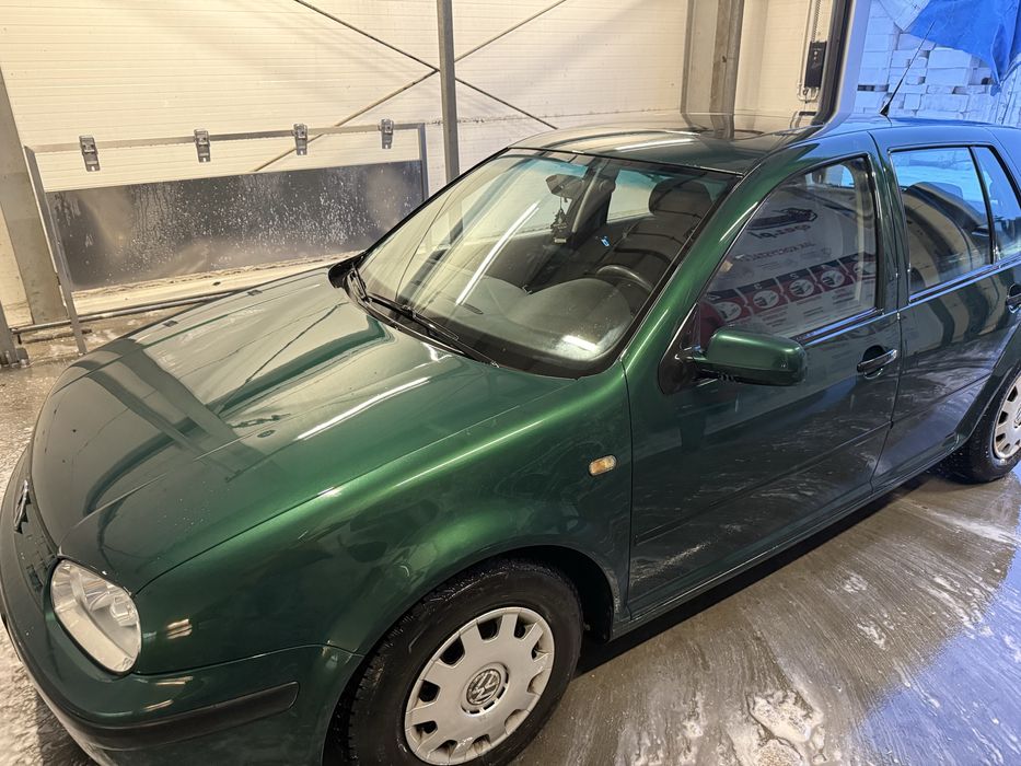 volkswagen golf 4 , silnik 1,4 98r