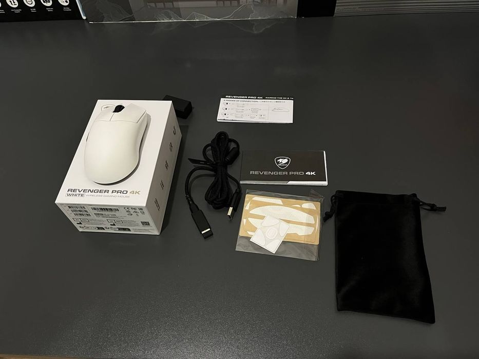 Продам мишку Cougar  Revenger pro 4K