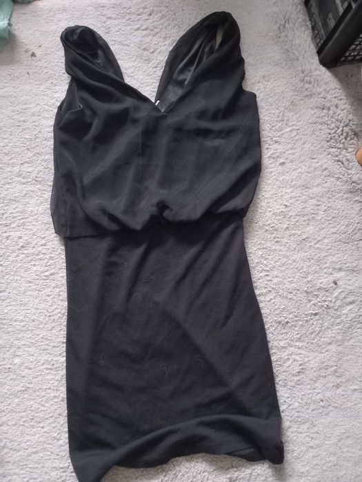 Czarna sukienka roz.S