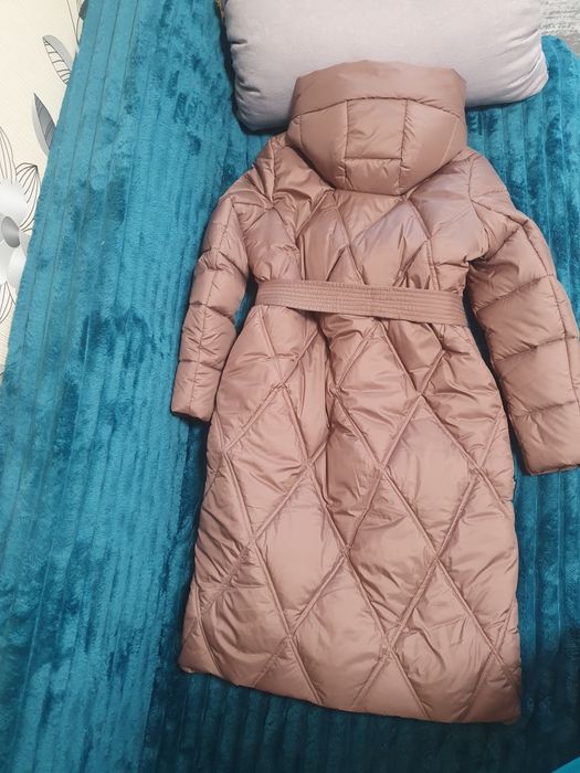 Жіноче зимове пальто