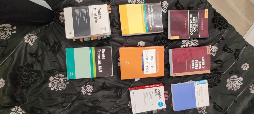 Livros de direito