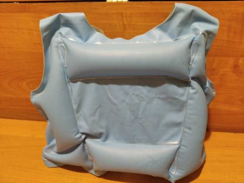 Надувной детский жилет