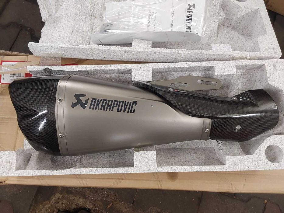 Глушитель, вихлоп тюнінг Akrapovic,Arrow,Leovince,Yoshimura,Yasuni,GPR