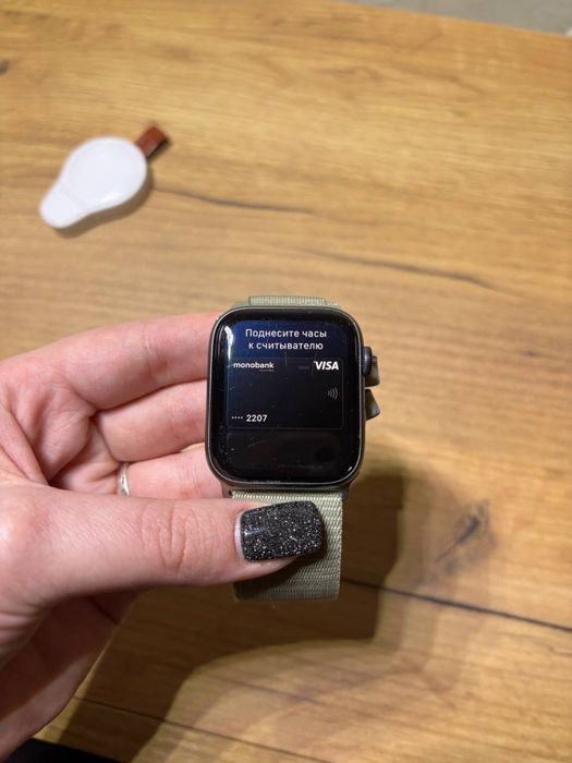 Apple watch Watch SE 44 mm акб 98%