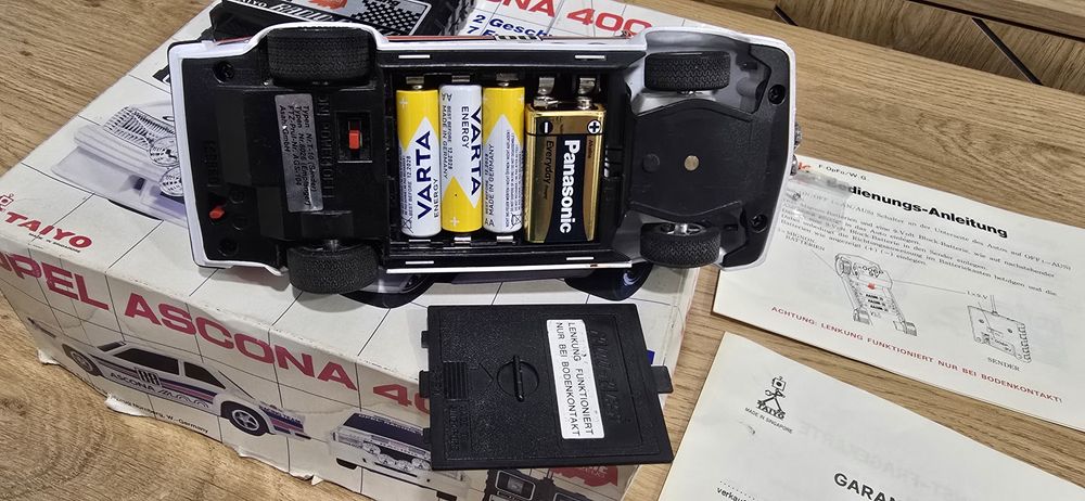 Model RC Opel Ascona 400 kolekcjonerska