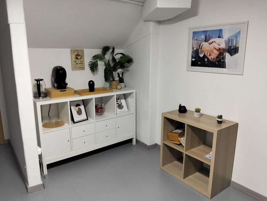 Aluga-se Espaço Multifuncional – Ideal para Eventos e Reuniões