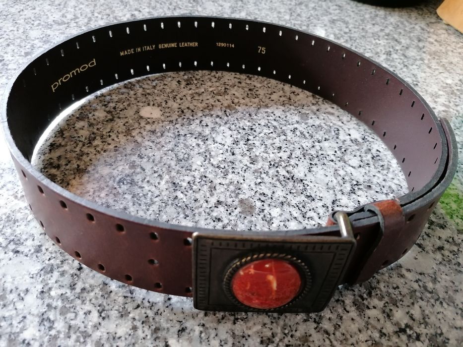 Cinto em couro para senhora da Promod