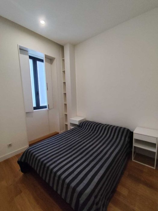 T2 mobilado próximo metro da Trindade