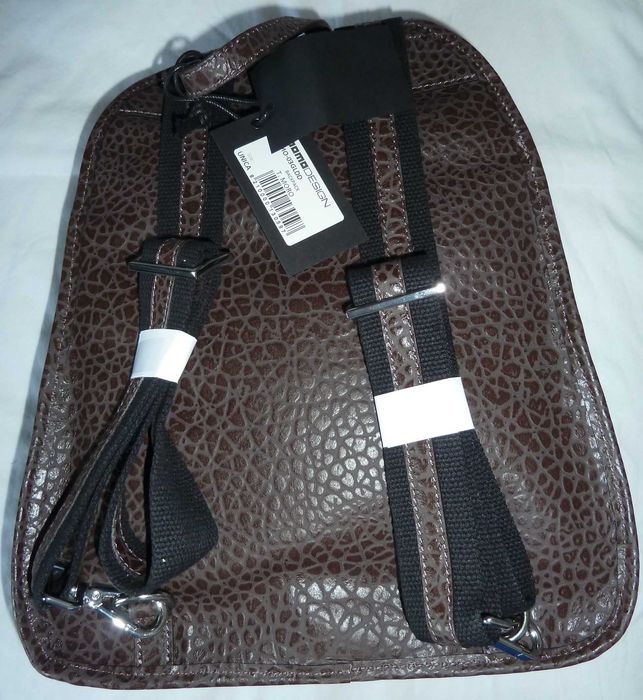 Mochilas italianas novas em pele Momo Design - SALDO