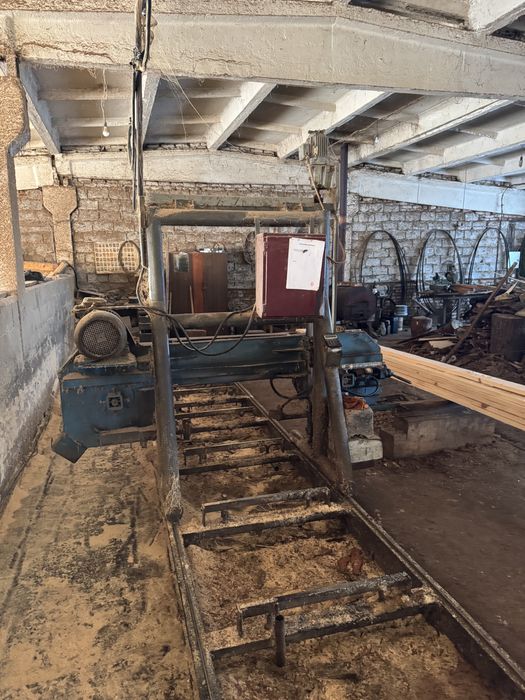 Меблеве виробництво