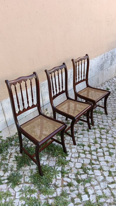 6 cadeiras de palhinha