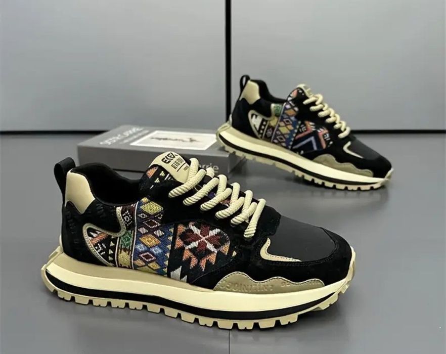 Кросівки Жіночі Стильні Розмір:39.-39.5.-40.-41.-42