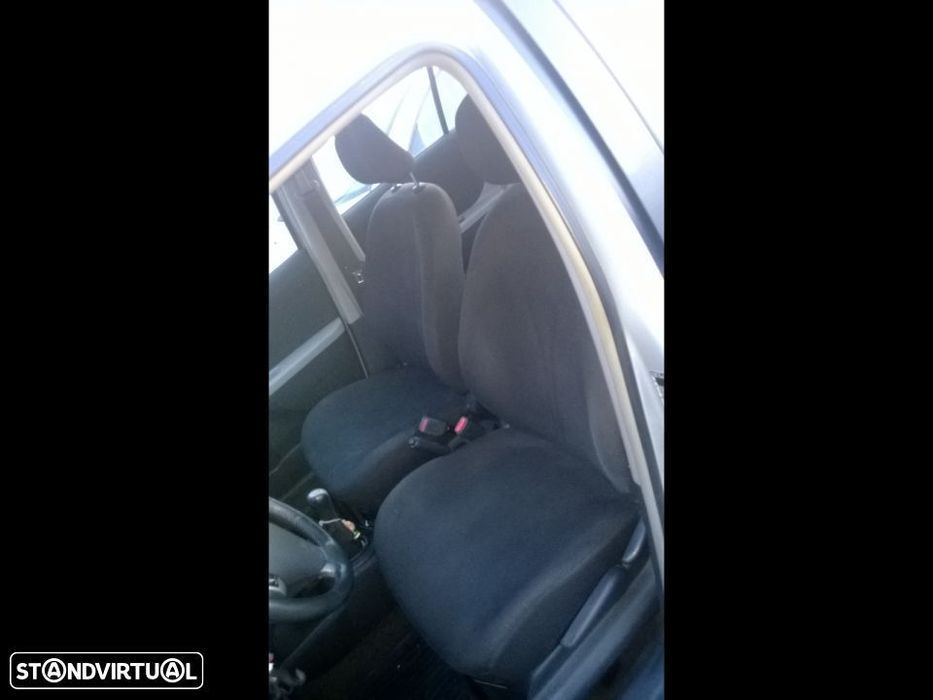 Toyota Yaris 2008 para peças