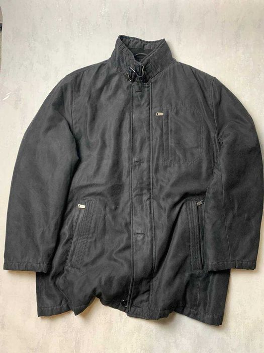 Курточка Bugatti