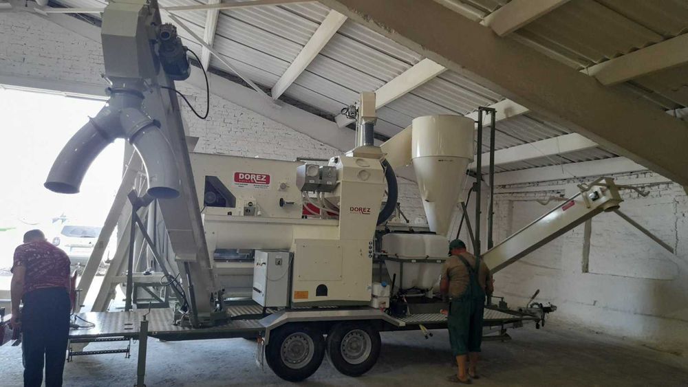 Мобільний сортувально-протруювальний комплекс RT 355 DOREZ (Франція)