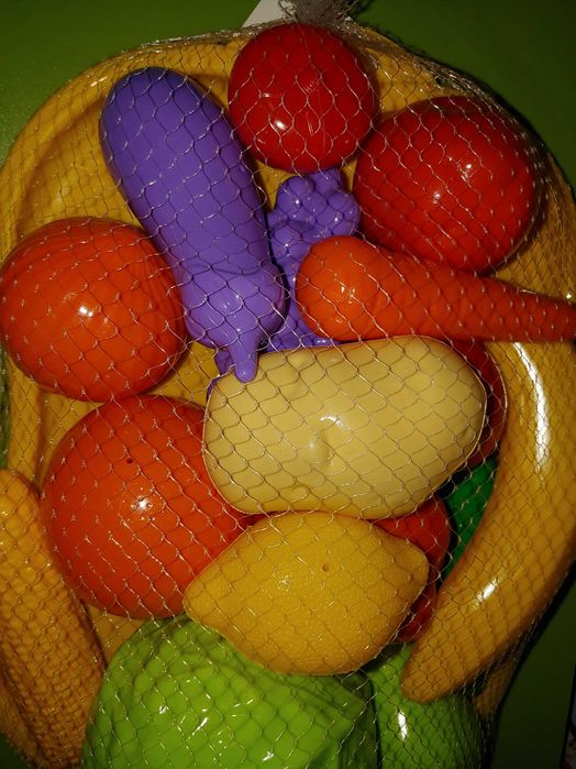 Игрушки Игра кухня, супермаркет Овощи и фрукты 17 крупных предметов