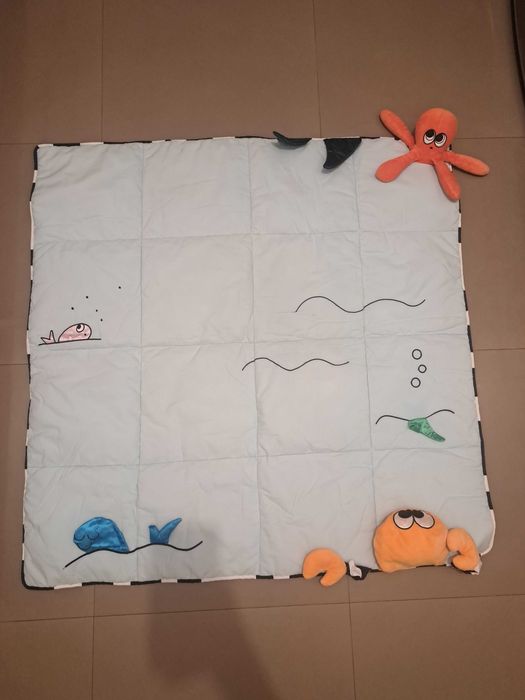 Tapete de atividades ikea Klappa 114x114 bebé
