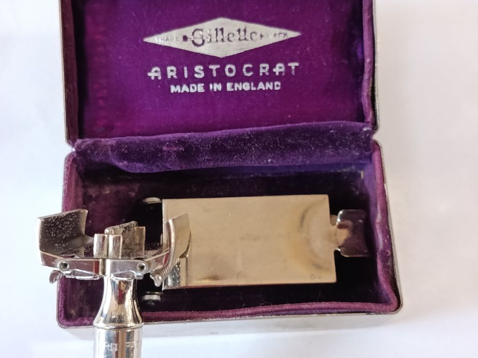 Luksusowa maszynka do golenia Gillette