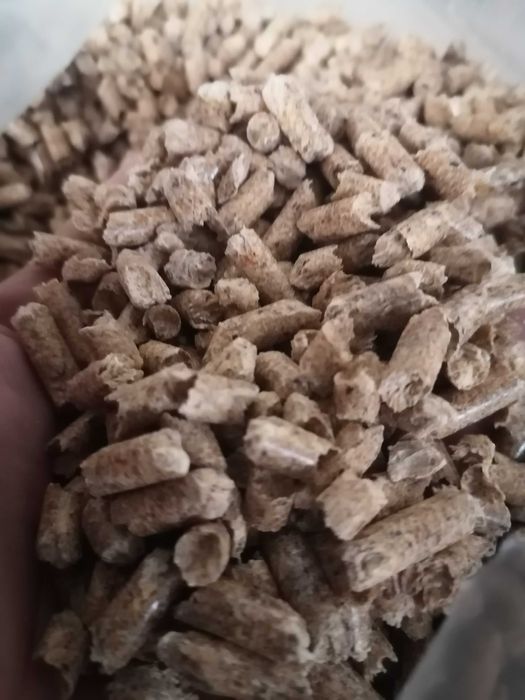 Pellet 6mm świerkowy A1 certyfikat Głazów • OLX.pl