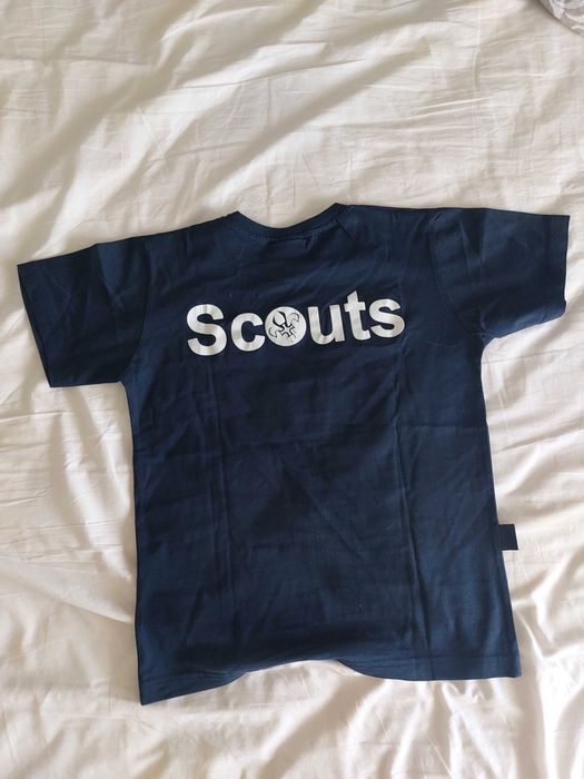 T-shirt Escuteiros tamanho 12 anos