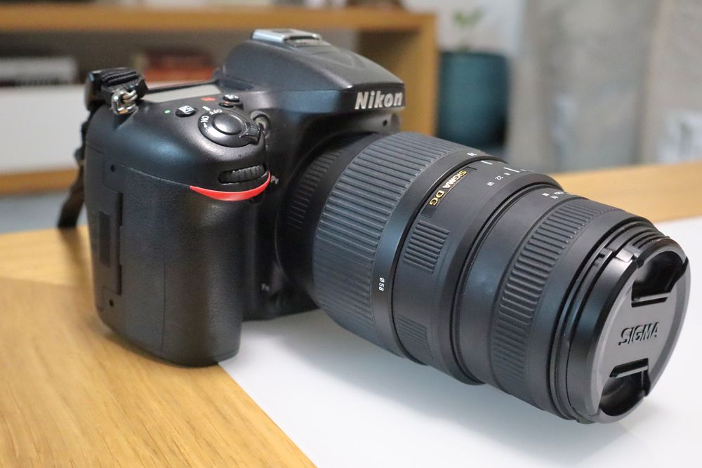Nikon D7100 + Sigma 70-300mm