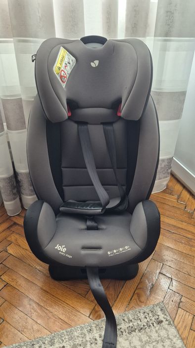 Продам дитяче автокрісло