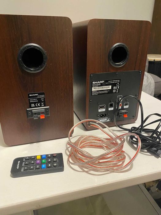 Głośnik Sharp CP-SS30BK brązowe moc 2x30w, Bluetooth 5.0