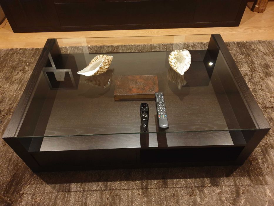 Mesa de centro contemporânea