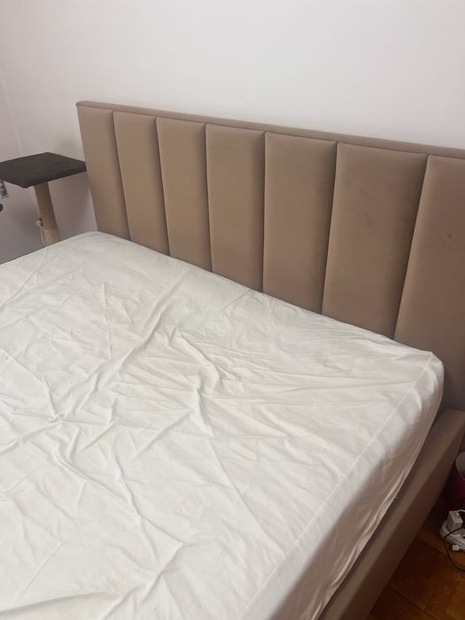 Двоспальне ліжко з підйомним механізмом з матрасом