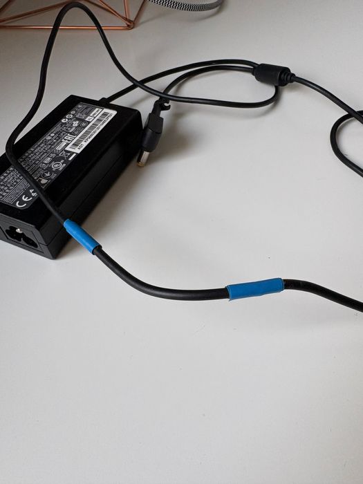 Laptop Acer V3 574G 51KN z Win10 i myszką Logitech M185