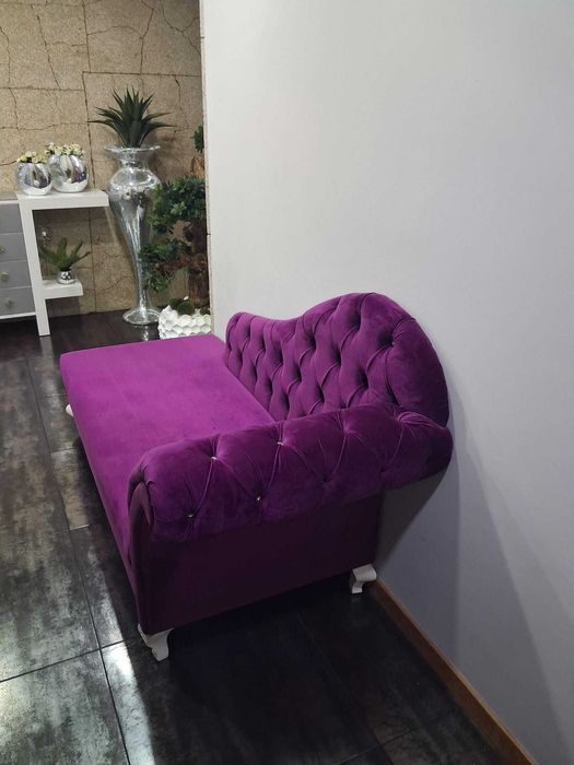 Sofa chaiselongue decorativo