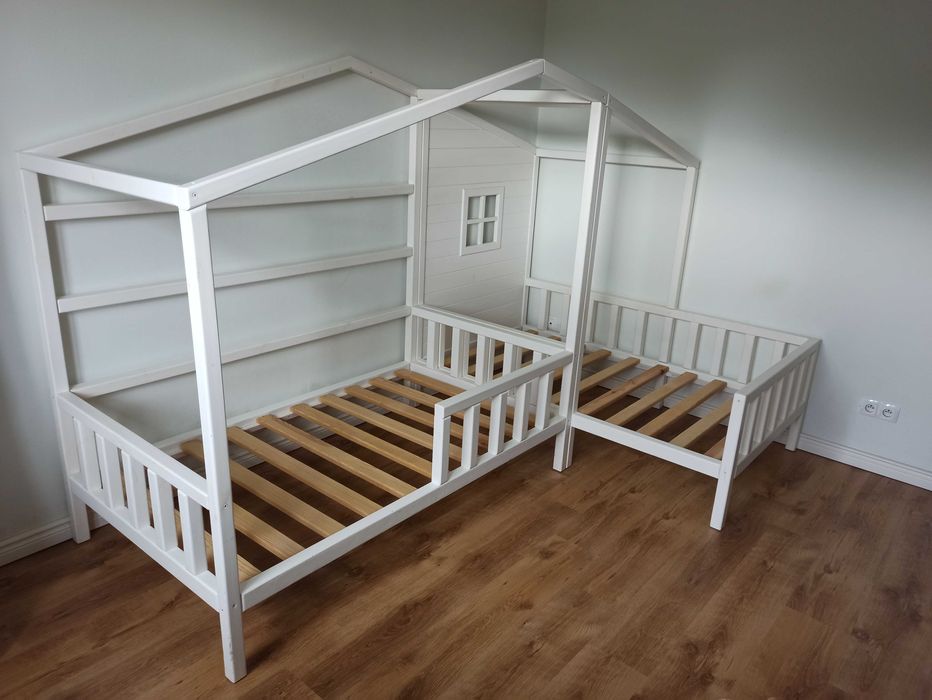 Łóżka domek dla dzieci – komplet 2 szt. (ustawienie w L lub osobno)
