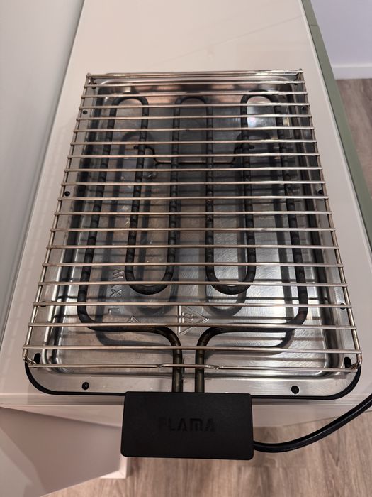 Grelhador elétrico Flama