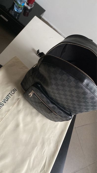 Mochila LV “xadrez”