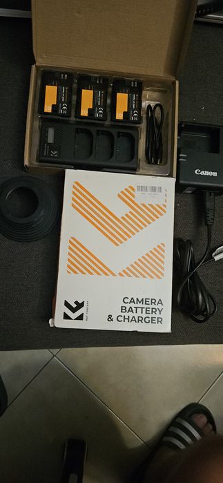 kit de baterias e carregador K&F Concept para câmaras Canon, incluindo três baterias LP-E6NH de