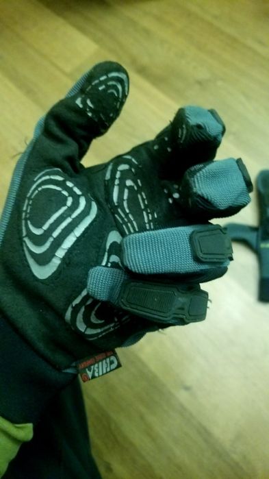 Вело мото перчатки весна / осень размер L