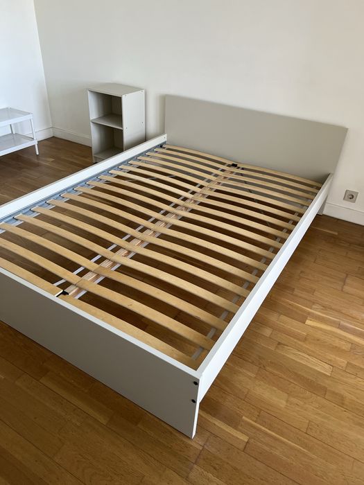 Cama Ikea excelente estado