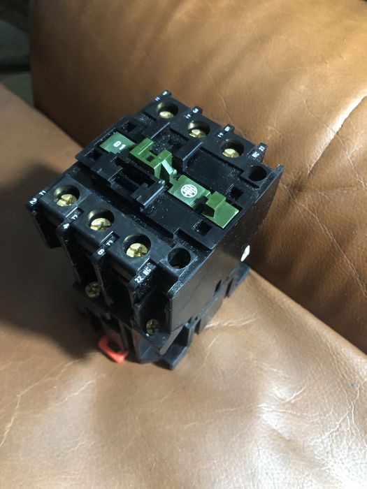 Material para quadros electricos