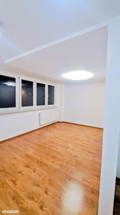 Mikołów  os. Przy Plantach⭐️ 56m  //  3 pokoje + balkon ⭐️Po remoncie
